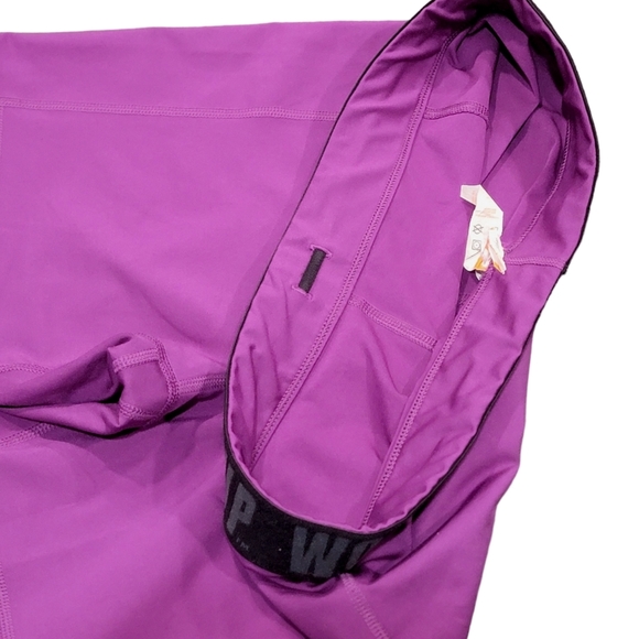 Lucy Woman Up Bright Purple Athletic Capri Leggings Size Medium - Picture 5 of 15